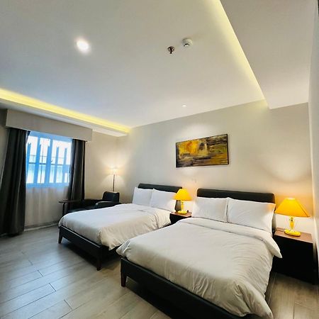 Centennial Inn Kawit Экстерьер фото